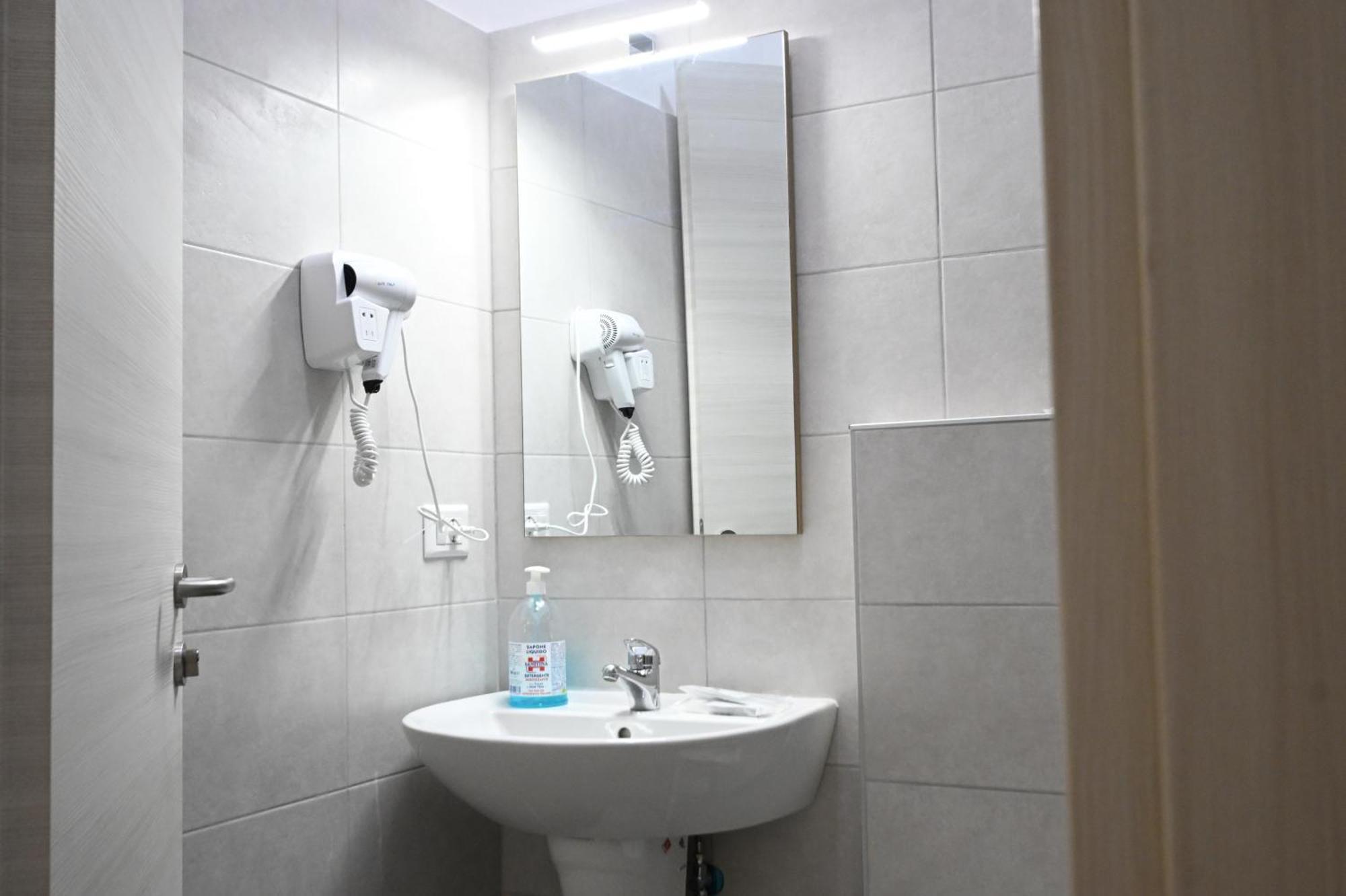 Appia Antica Guest House Roma Ngoại thất bức ảnh